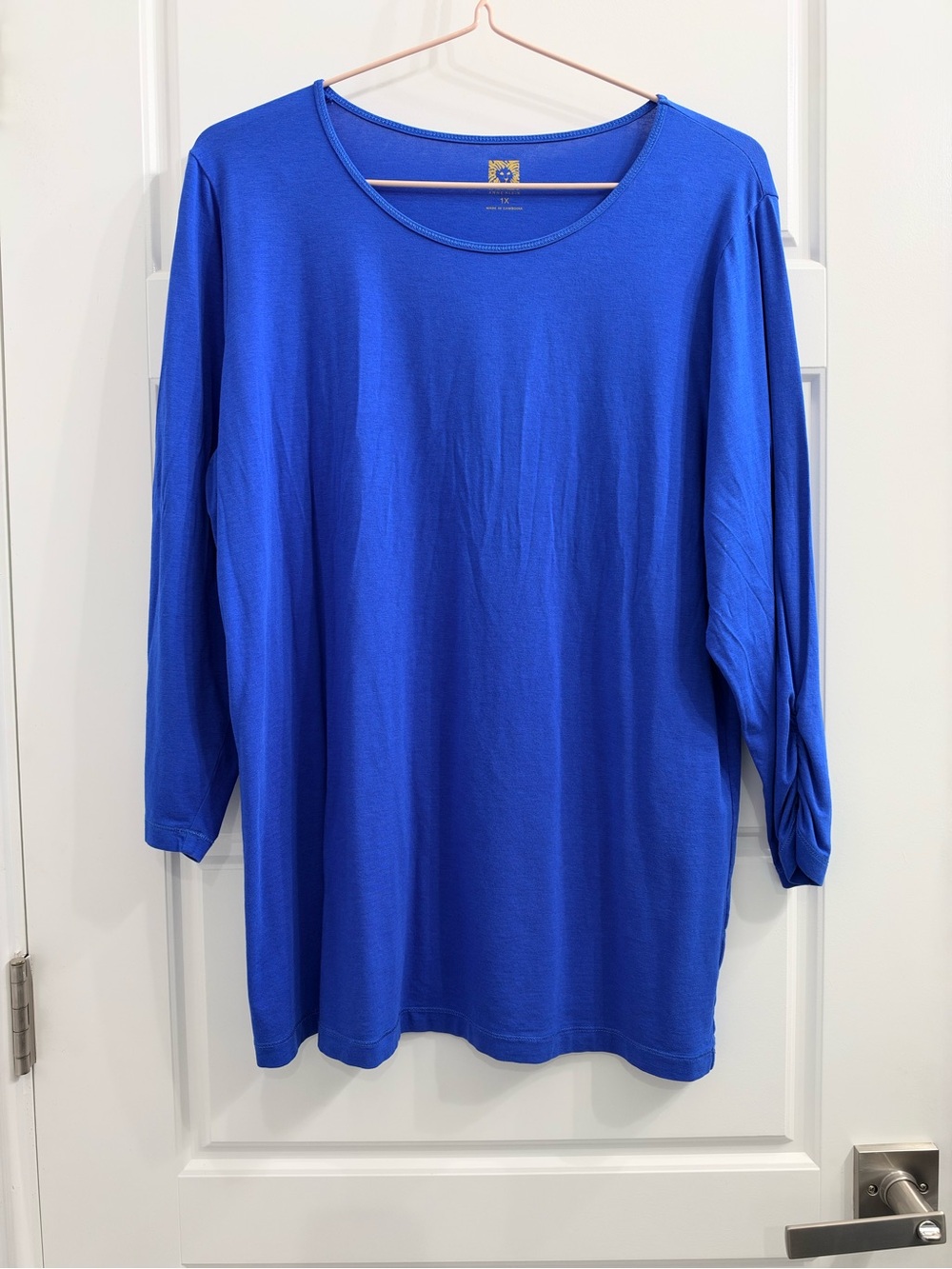 Anne Klein Royal Blue Long Sleeve Crewneck Top